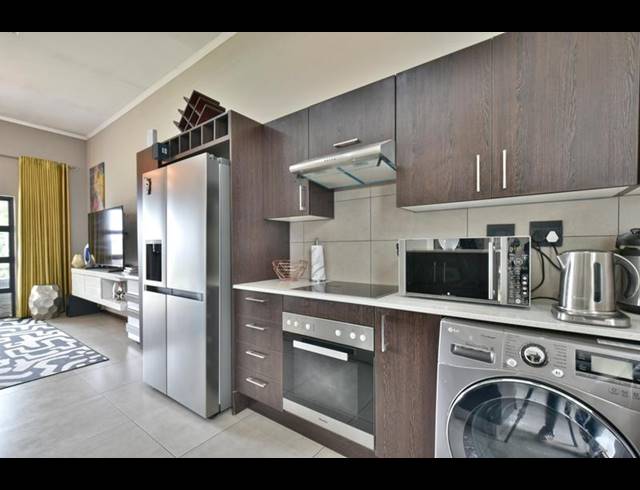 3 BEDROOM TOWNHOUSE FOR SALE IN JACKAL CREEK GOLF ESTATE